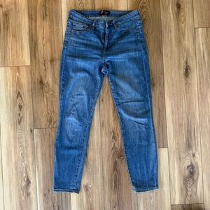 GAP 3D Regular Legging Jeans – Women’s Size 30 Regular (Medium Wash)